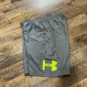 XL. Under Armour. Athletic Shorts.